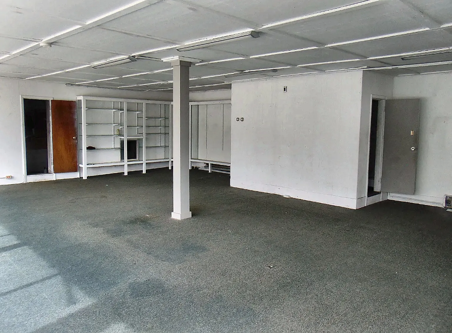 166 Eastern Ave — Photo 4