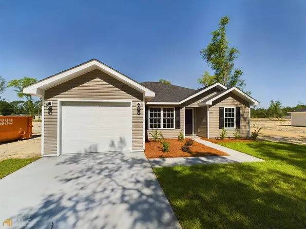 992 Spring Grove Rd, Jesup, GA 31545