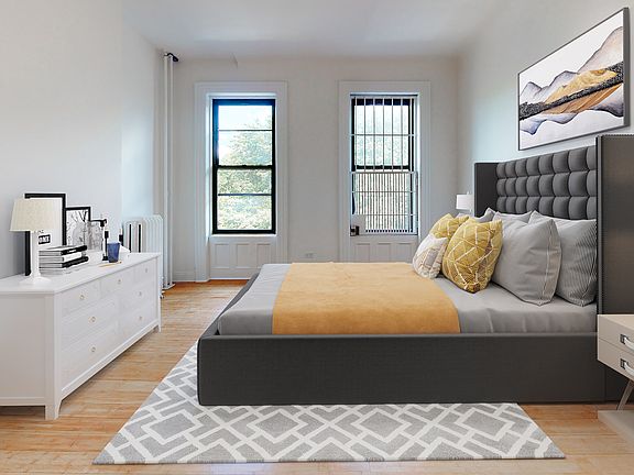 3rd image of 471 Central Park W APT 4D