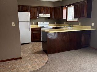 404 N 21st St, Bismarck, ND 58501