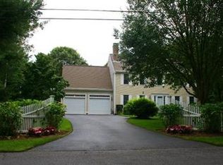 33 Wintergreen Cir, Osterville, MA 02655