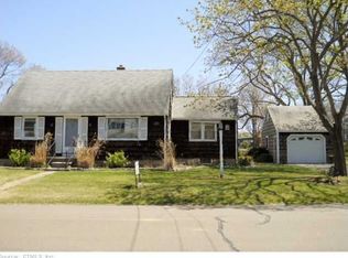 24 Fenbrook Rd, Old Saybrook, CT 06475