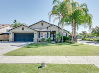 10502 Victoria Falls Ave, Bakersfield, CA 93312
