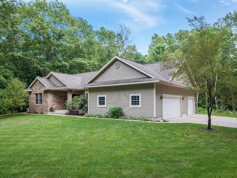 6524 S Walker Rd, Fruitport, MI 49415 | Zillow