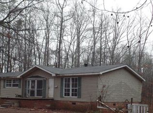 698 Holly Grove Rd, Blacksburg, SC 29702