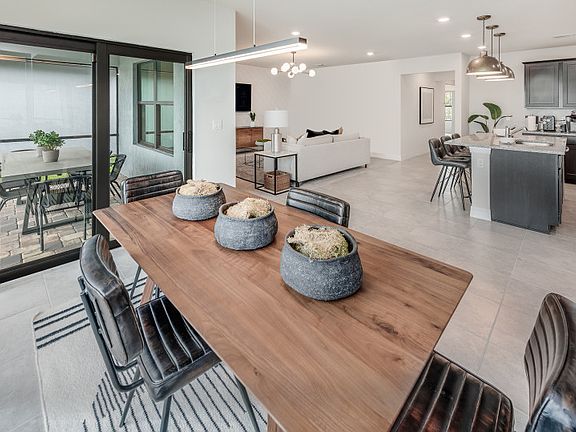 Cafe area, enjoy family dinners