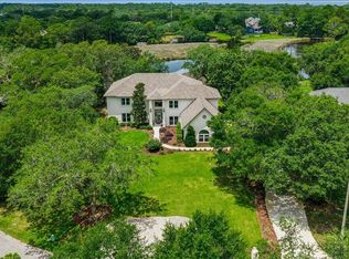 2893 Avenida De Soto, Navarre, FL 32566