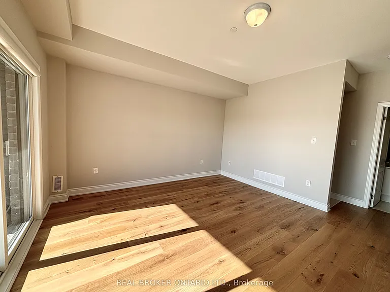 100 Marina Village Dr — Photo 7