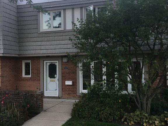 3rd image of 1479 Saint Tropez Ct