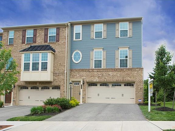 2nd image of 115 Mews Ln