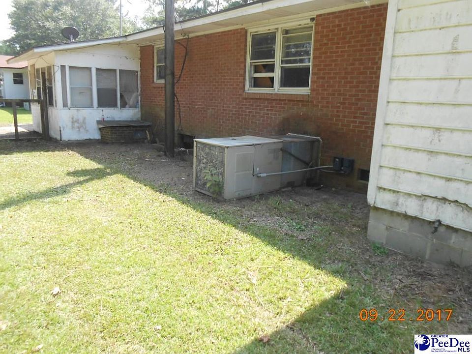 2nd image of 49 1st Ave