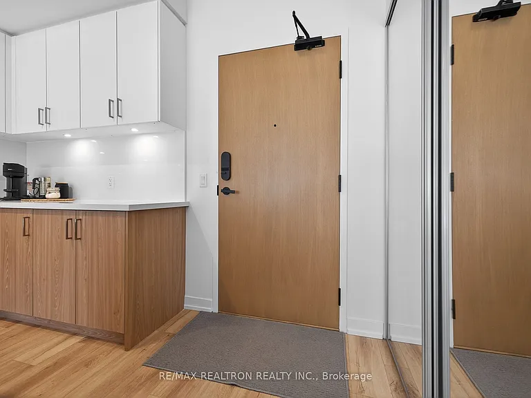333 Sunseeker Ave #240 — Photo 2