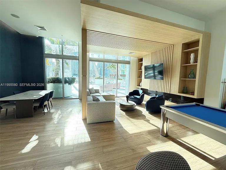90 SW 3rd St #2112 — Photo 33