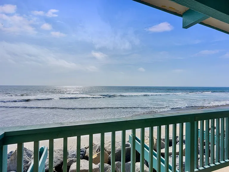 1630 Seacoast Dr #D — Photo 14