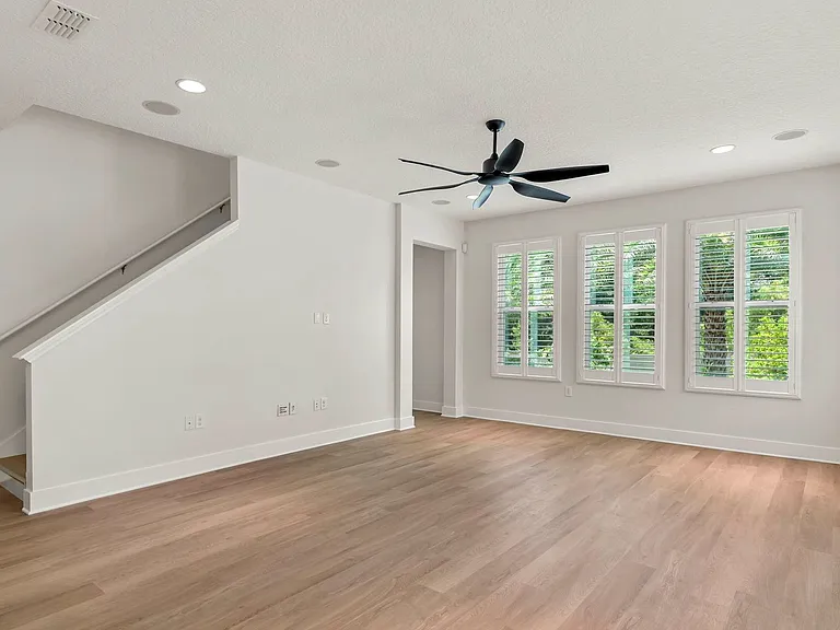 4473 Berry Oak Dr — Photo 18