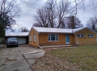 1428 Sunny Rd, Lansing, MI 48906