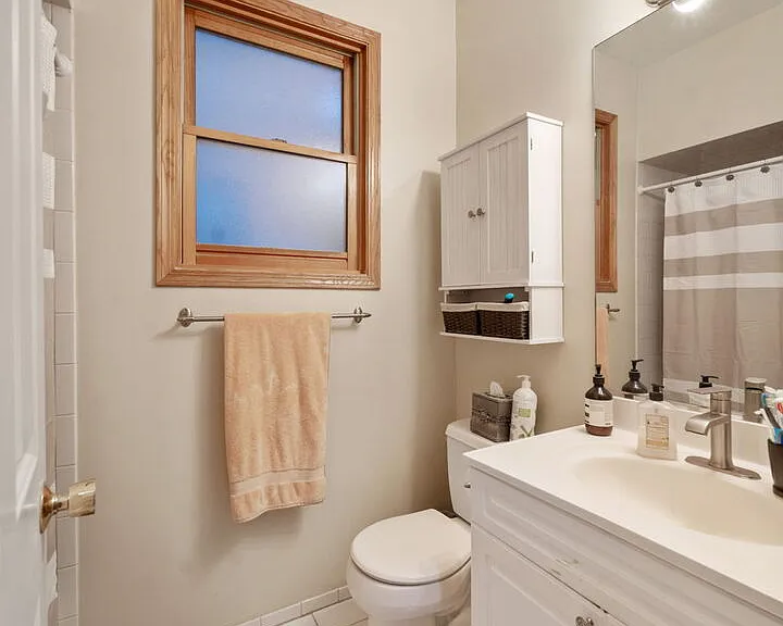 1451 W Walton St #1 — Photo 10