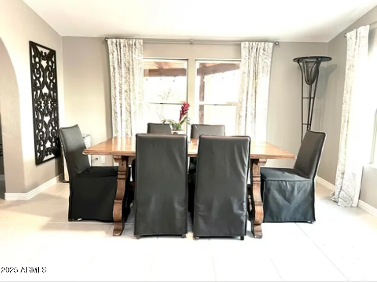 5824 E Montgomery Rd — Photo 8