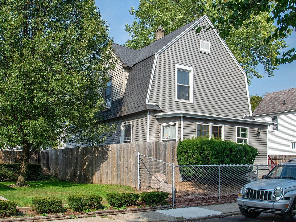 1st image of 135 Quigley Blvd SW