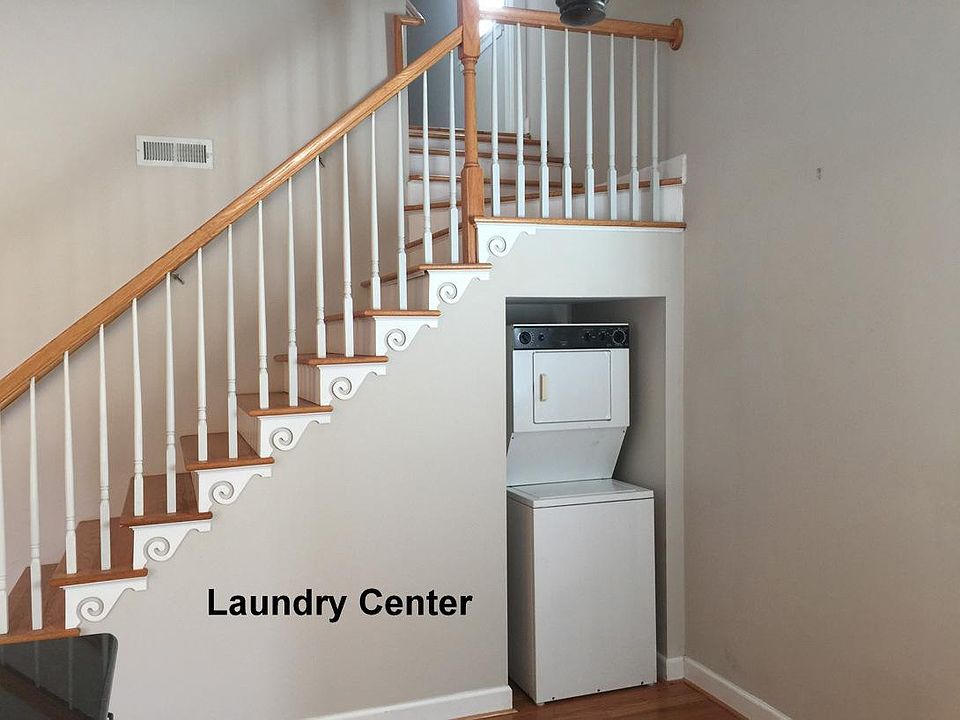 WASHER/DRYER STATION