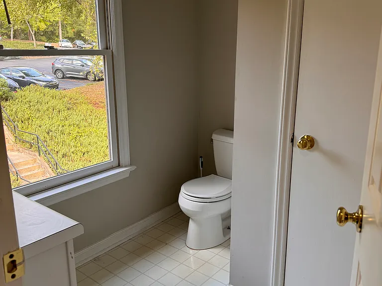 109 Killam Ct #2B — Photo 9