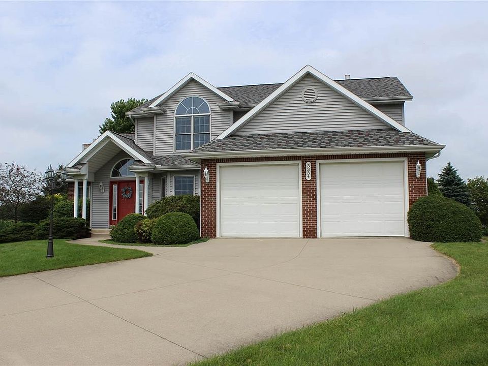 1st image of 3334 N Greenfield Ct
