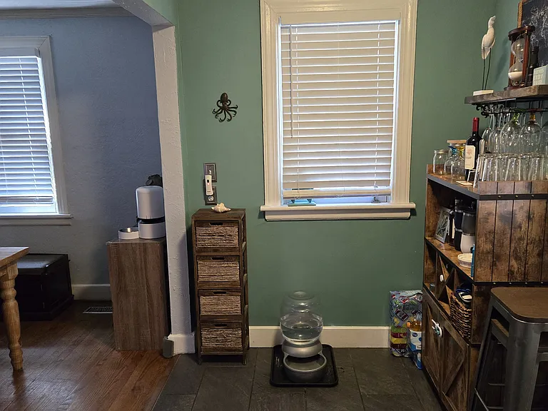 1718 Lafayette Blvd — Photo 5