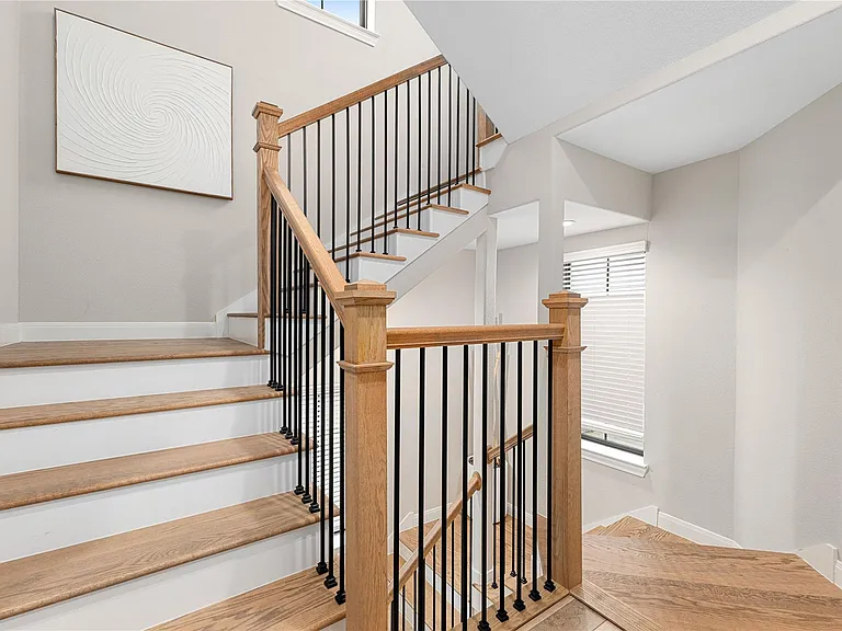 3334 Beverly Forest Dr — Photo 22