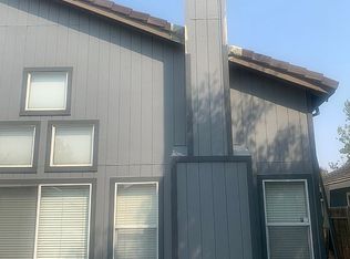 9193 Laguna Center Cir, Elk Grove, CA 95758