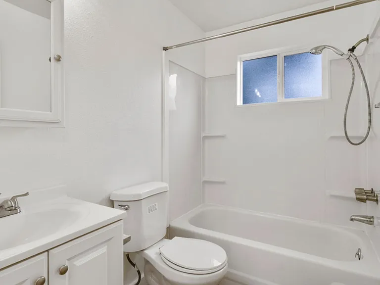 8810 John Dower Rd SW — Photo 16