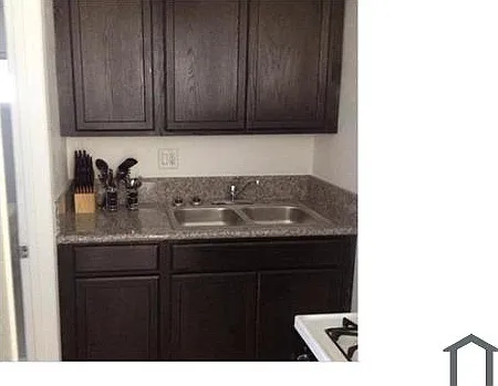 1520 S Casino Center Blvd #40 — Photo 9