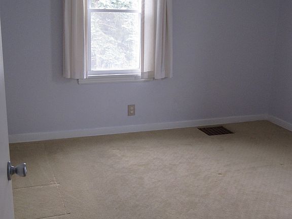 Bedroom #1