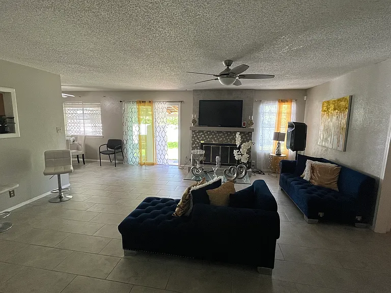 801 Cactus Dr — Photo 18