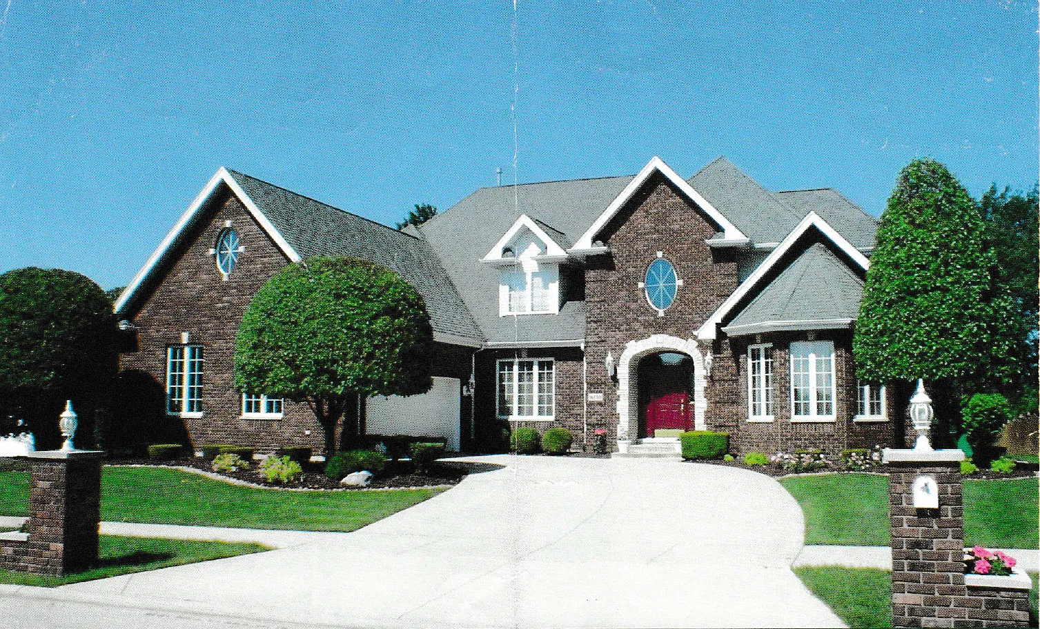 16730 Lee St photo 1