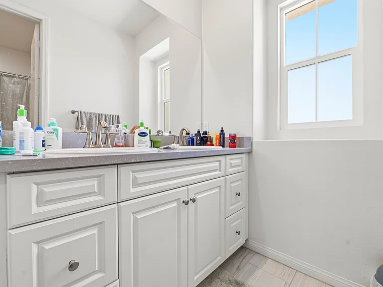13025 Moonstone Pl — Photo 32