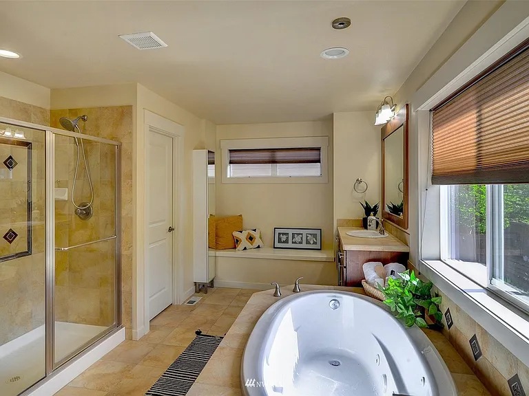 10841 Muirwood Way NE #1 — Photo 22