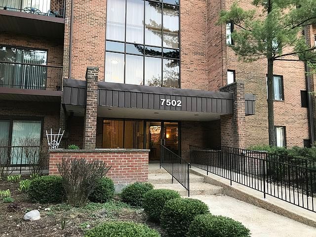1st image of 7502 Farmingdale Dr APT 107