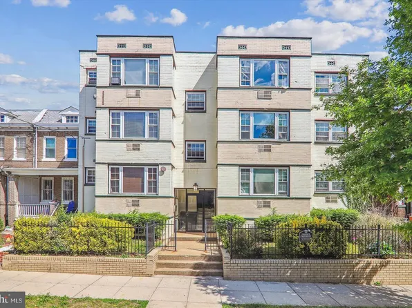 723 Longfellow St NW APT 102, Washington, DC 20011