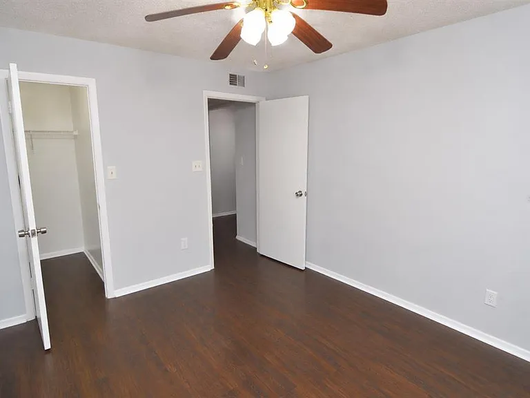 8718 Mallard Reserve Dr #104 — Photo 24