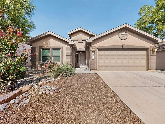 3rd image of 10215 Ventana Oeste Dr NW