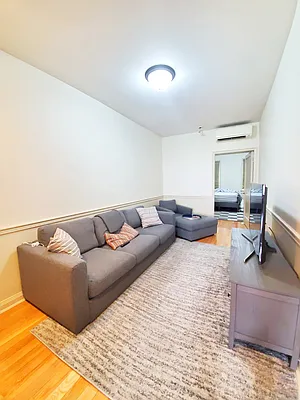 Rented by Compass | media 29