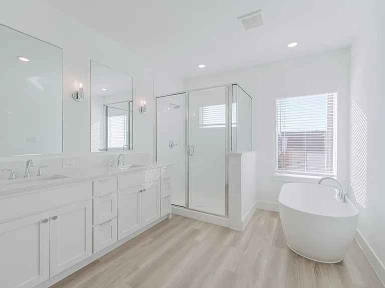 11661 Liberty Commons Ct — Photo 23