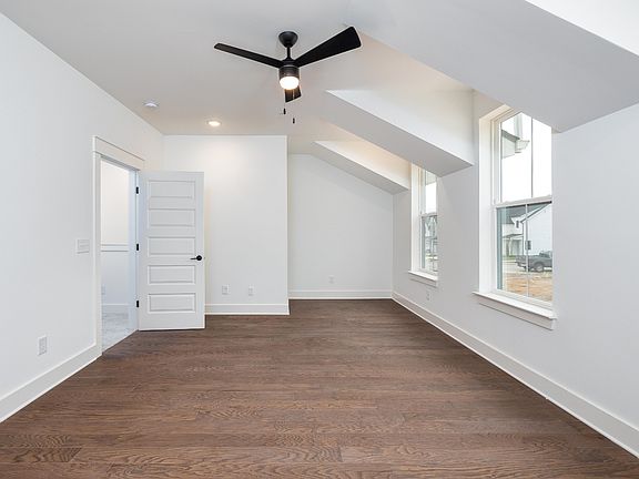 3rd image of 2717 Bramblewood Ln Lot 1427