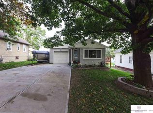 3522 Valley St, Omaha, NE 68105