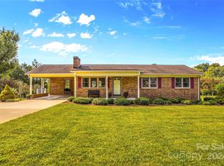 138 Jenkins Rd, Statesville, NC 28625