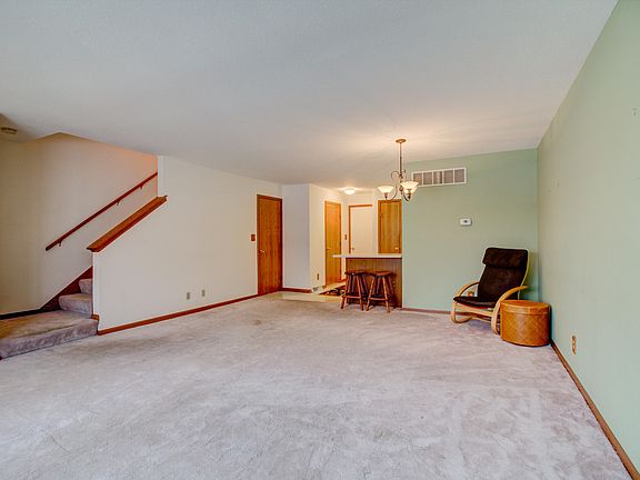 4th image of 10153 W Whitnall Edge Dr