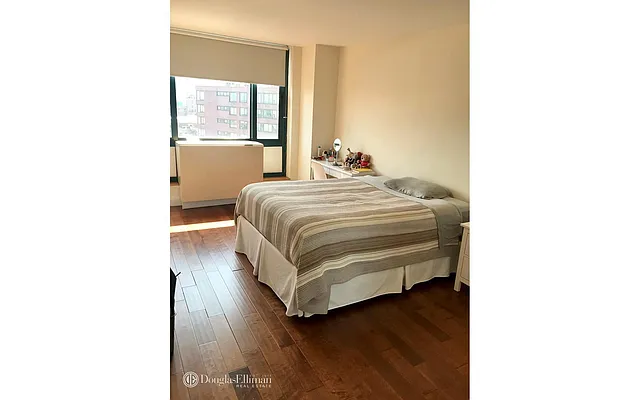 Rented by Douglas Elliman | media 3