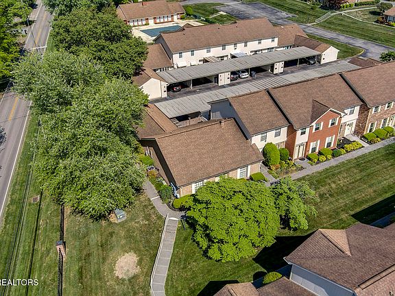 5th image of 7914 Gleason Dr APT 1017