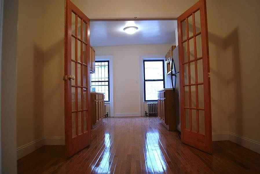 2nd image of 1585 2nd Ave APT 2B