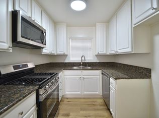 21306 Parthenia St #17259170, Canoga Park, CA 91304
